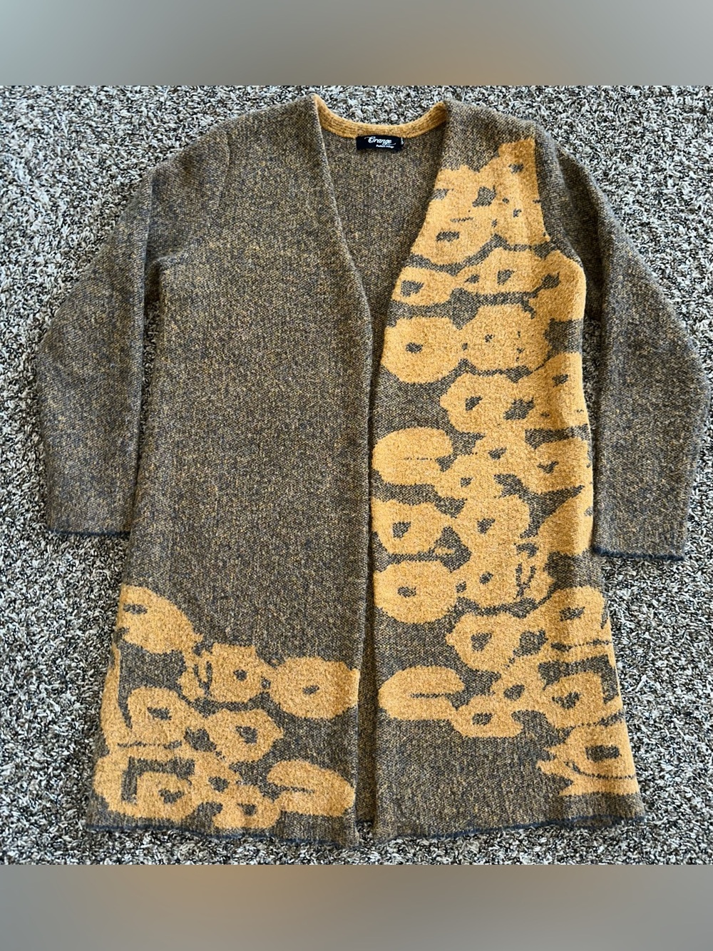 Women’s Orange Fashion Village 3D Tufted Jacquard Cardigan size S/M